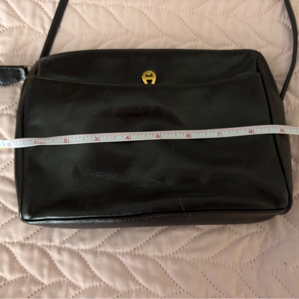 Etienne Aigner Vintage Genuine leather Timeless Dark Brown Crossbody Bag - Picture 8 of 8